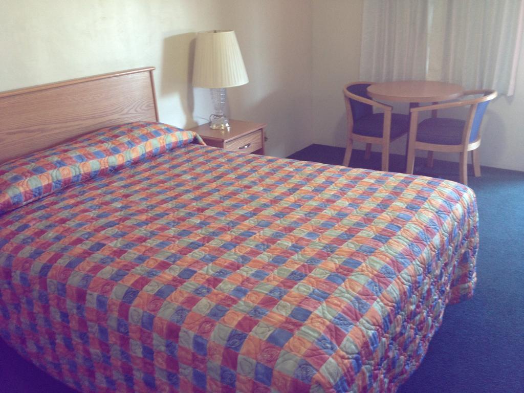 Hacienda Motel San Jacinto Phòng bức ảnh
