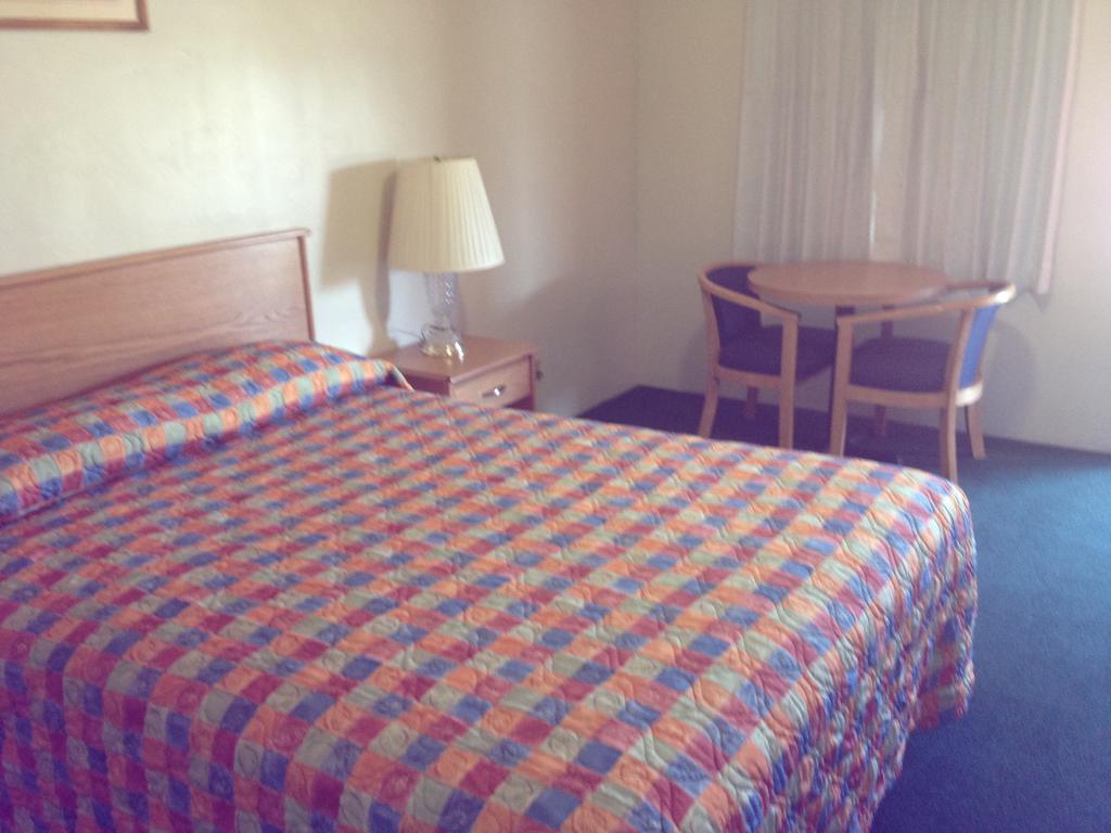 Hacienda Motel San Jacinto Phòng bức ảnh
